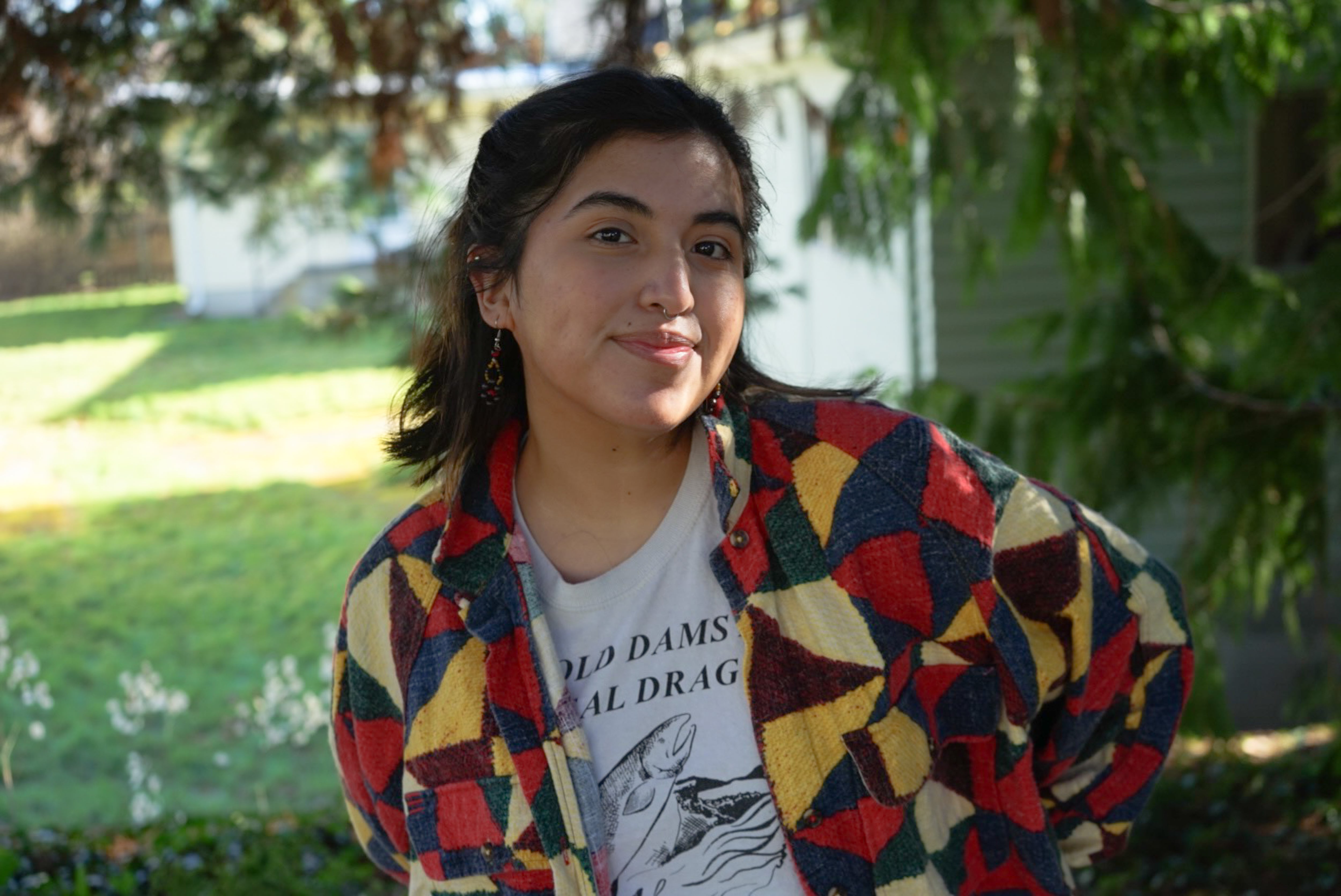 An outdoor portrait of Alessandra Vidal Meza.